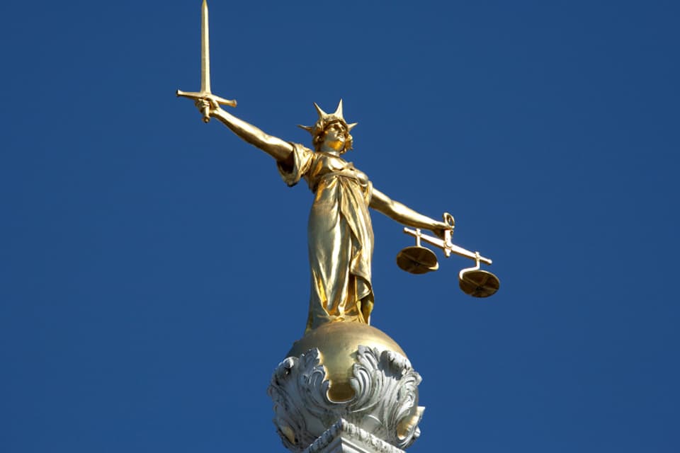 Why is the government cracking down on legal challenges to building projects?